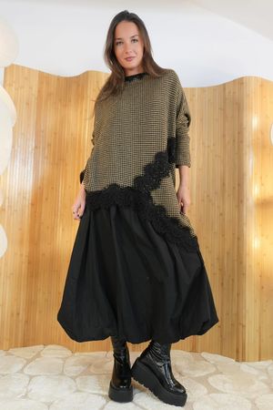 Elena Herringbone Slant Lace Top Black